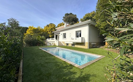 House in Aiguillon, Arcachon, France 1