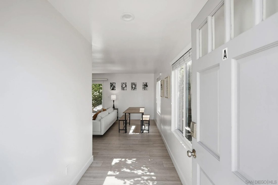 San Diego, California, United States 5 - 17934841