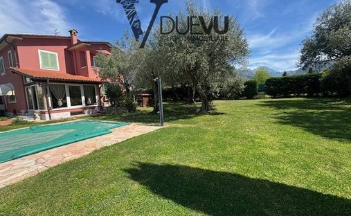House in Seravezza, Tuscany, Italy 1