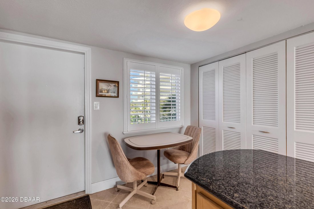 Condo in New Smyrna Beach, Florida, United States 2 - 17943600