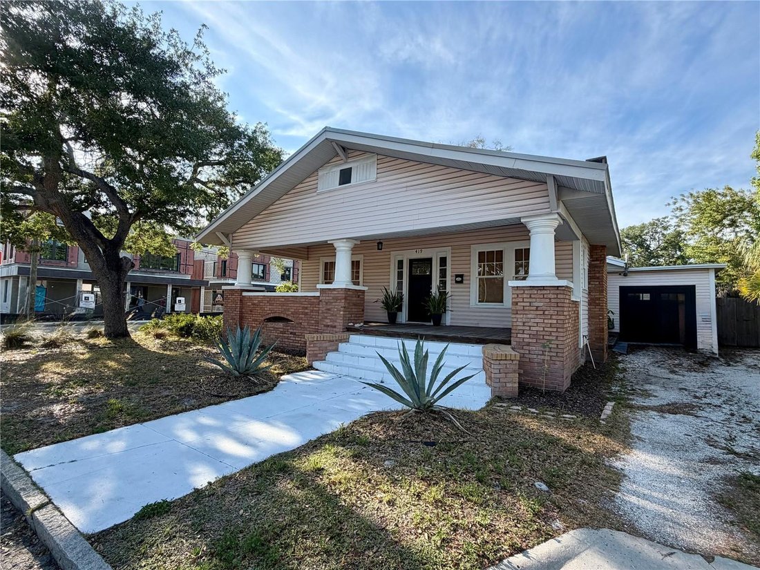 House in Tampa, Florida, United States 1 - 17933876