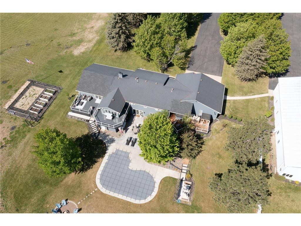 House in Martell, Wisconsin, United States 1 - 17942534