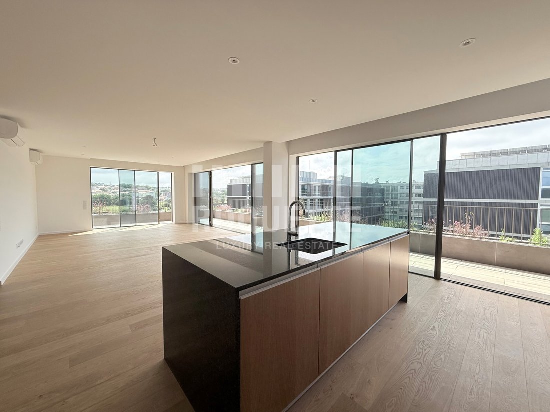Apartment in Matosinhos e Leca da Palmeira, Porto District, Portugal 4 - 17907724