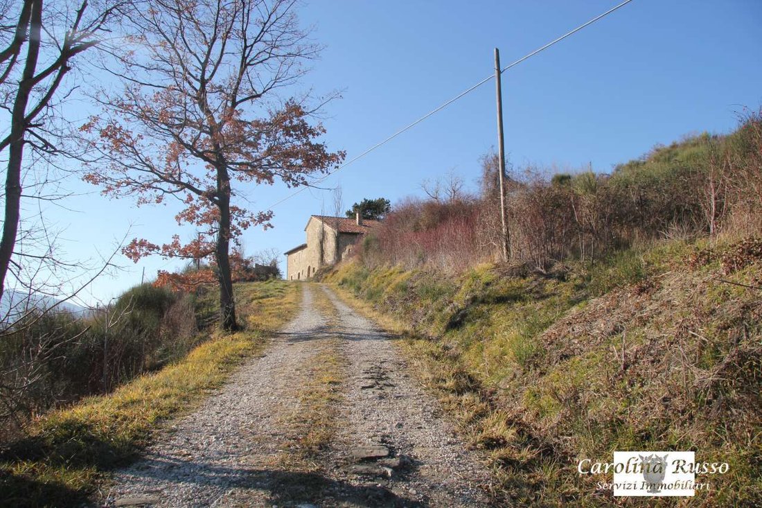 Country House in Assisi, Umbria, Italy 2 - 16623745
