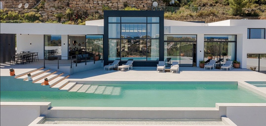 Villa in Benahavis, Andalusia, Spain 2 - 17942846