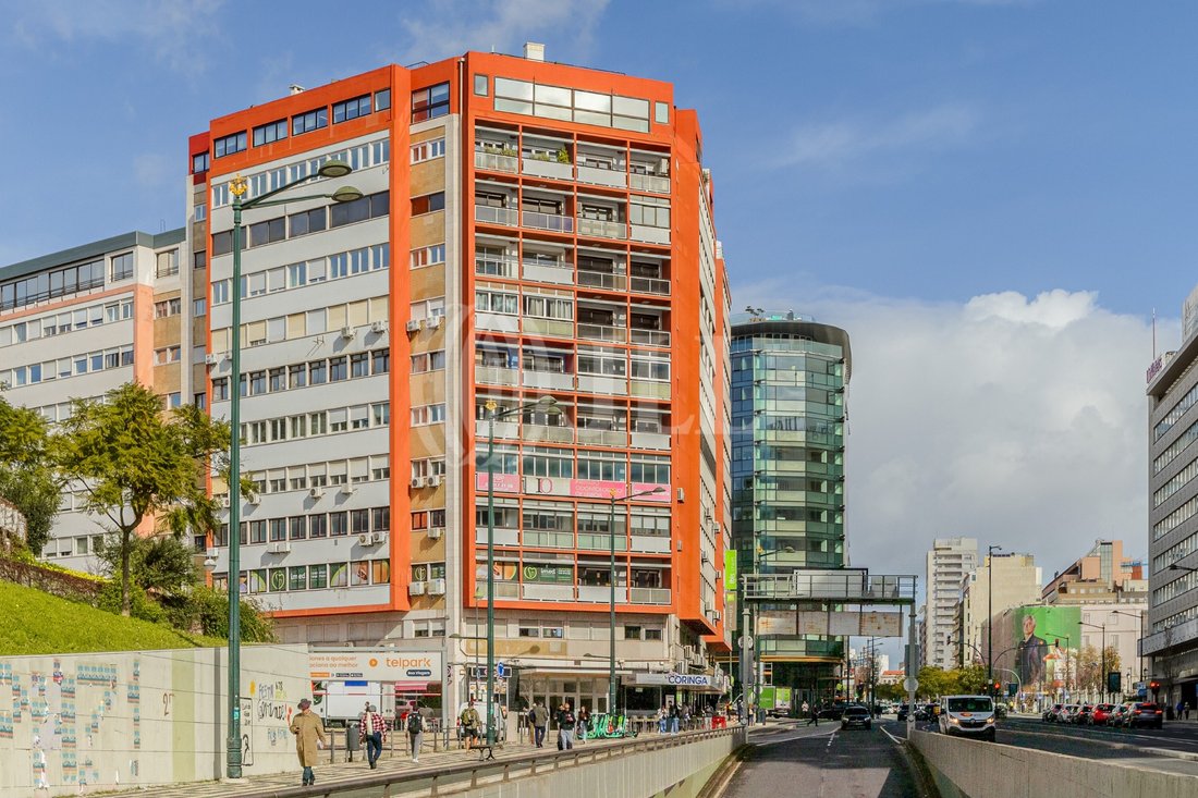 Apartment in Avenidas Novas, Lisbon, Portugal 3 - 17930732