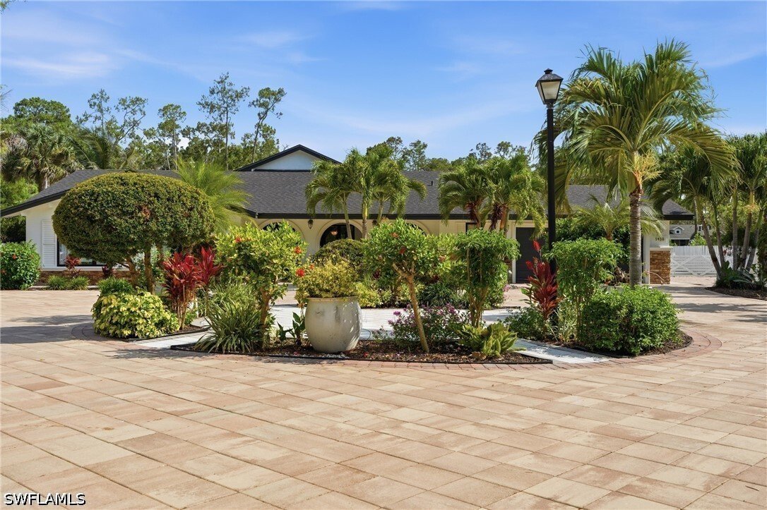 House in Naples, Florida, United States 5 - 17932975
