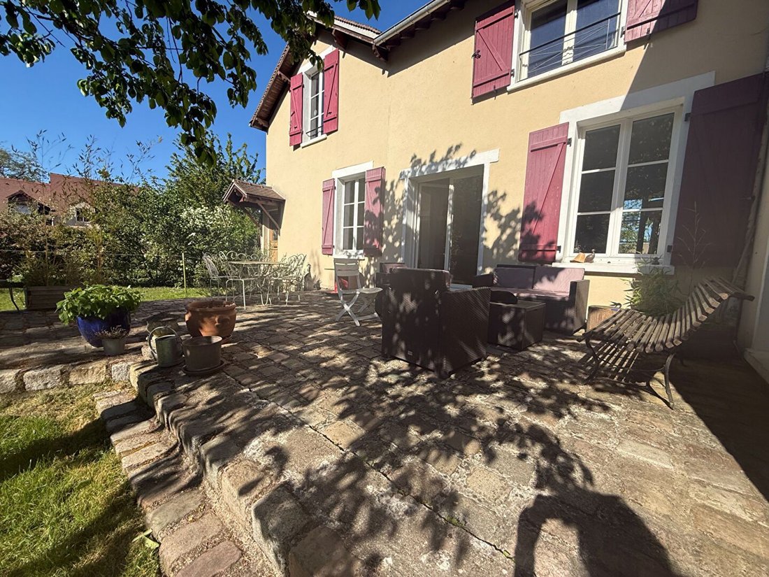 House in Thomery, Ile-de-France, France 1 - 17748720
