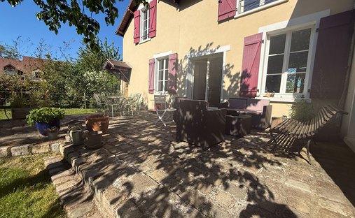 House in Thomery, Ile-de-France, France 1
