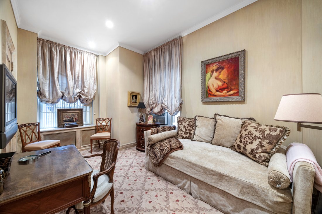 Co Op in New York, New York, United States 5 - 17839498