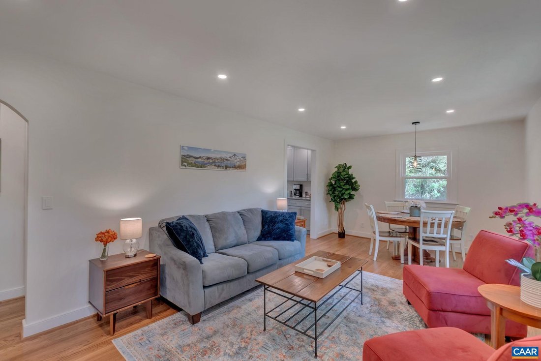 House in Charlottesville, Virginia, United States 5 - 17940438