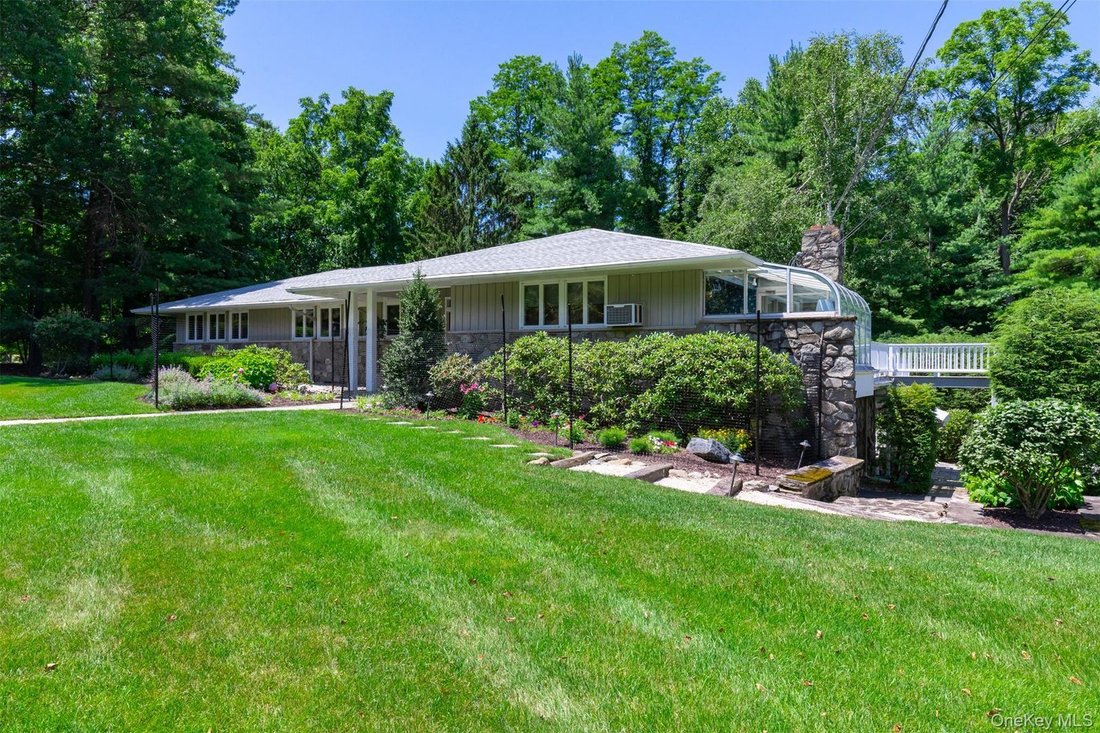 House in Spackenkill, New York, United States 1 - 17898883