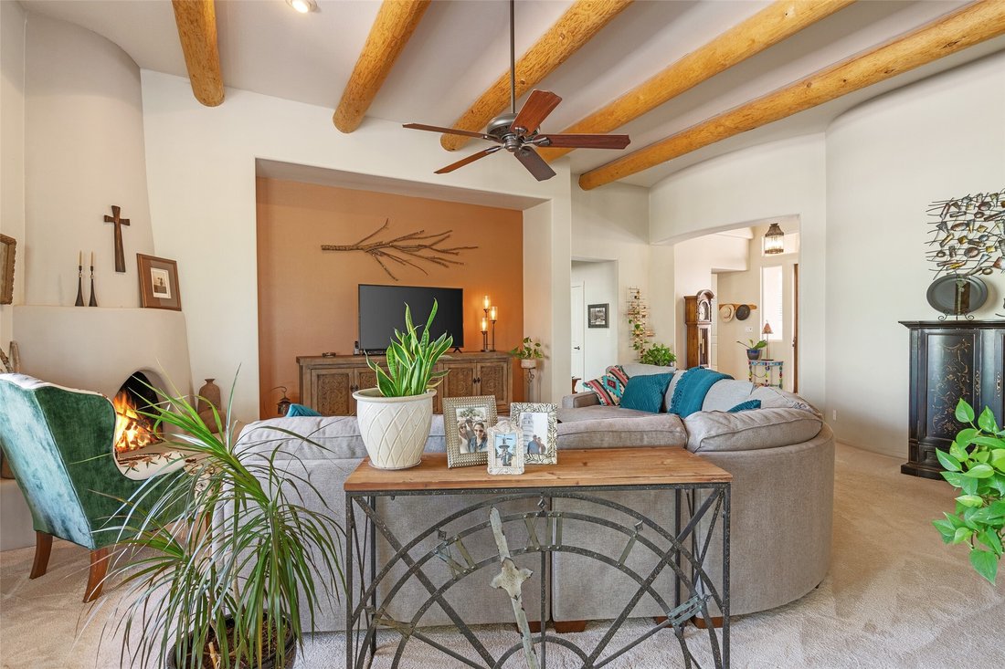 House in Santa Fe, New Mexico, United States 3 - 17929835