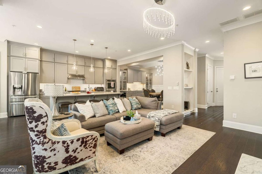 Townhouse in Alpharetta, Georgia, United States 4 - 17928975