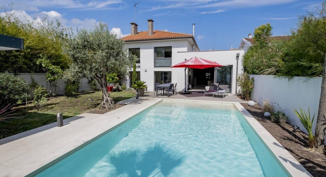 House in Jean Moulin, Le Bouscat, France 1 - 17543322