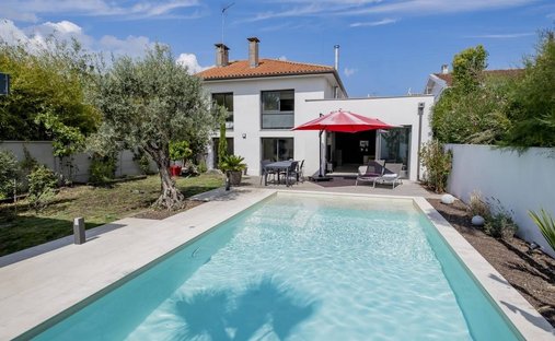 House in Jean Moulin, Le Bouscat, France 1