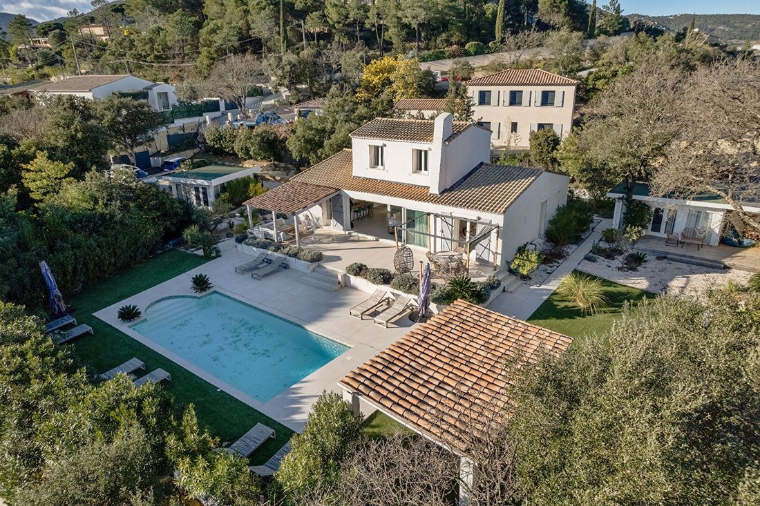 Villa in Le Plan-de-la-Tour, Provence-Alpes-Côte d'Azur, France 3 - 16953863