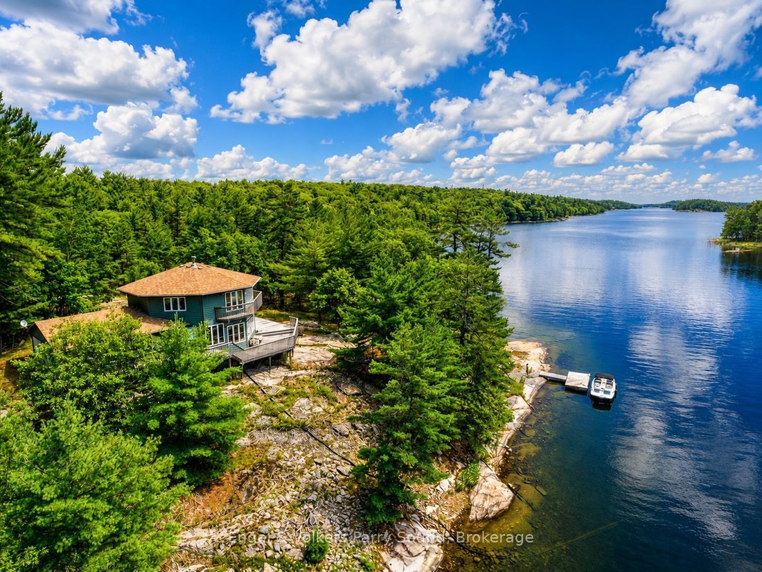 House in Parry Sound, Ontario, Canada 2 - 17934639