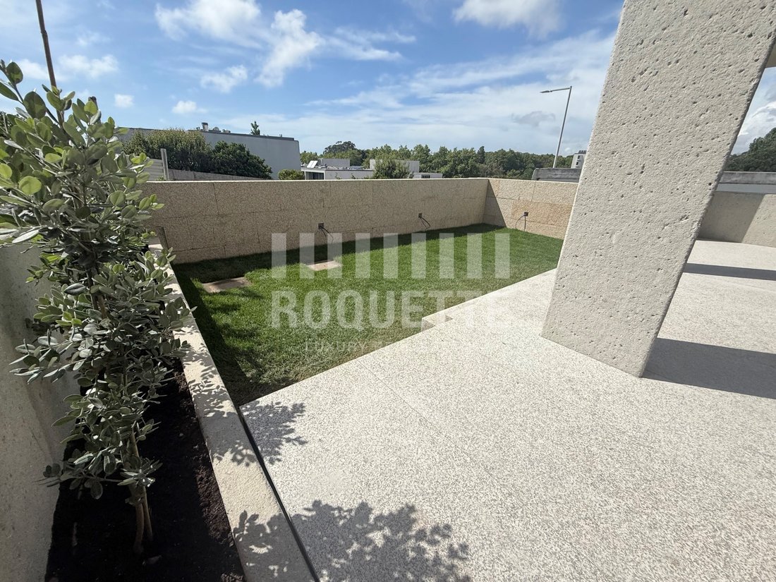 Apartment in Lordelo do Ouro e Massarelos, Porto District, Portugal 2 - 16613131