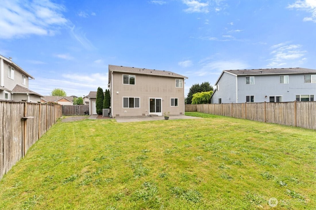 House in Orting, Washington, United States 4 - 17934716