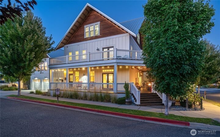 House in Chelan, Washington, United States 4 - 17941950