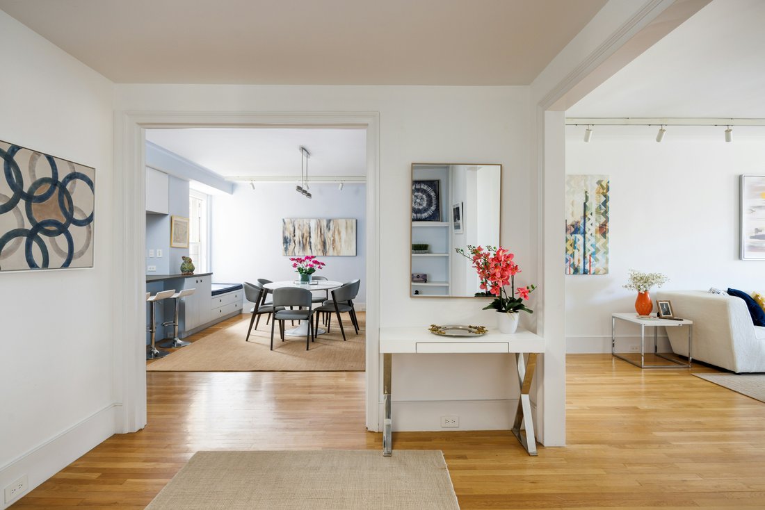 Co Op in New York, New York, United States 4 - 17650259