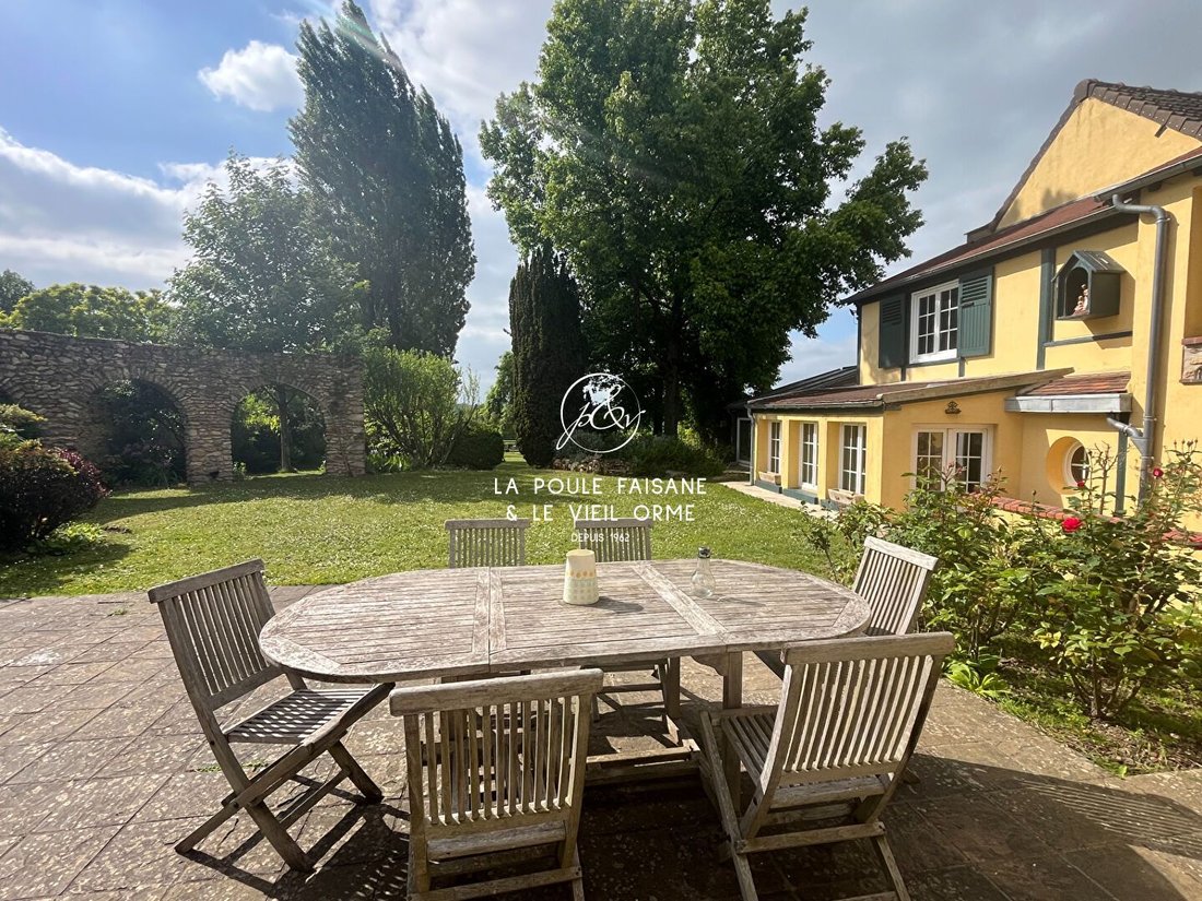 House in Montfort-l'Amaury, Ile-de-France, France 2 - 15928991