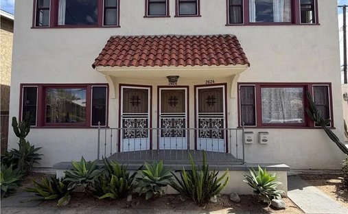 House in Signal Hill, California, United States 1