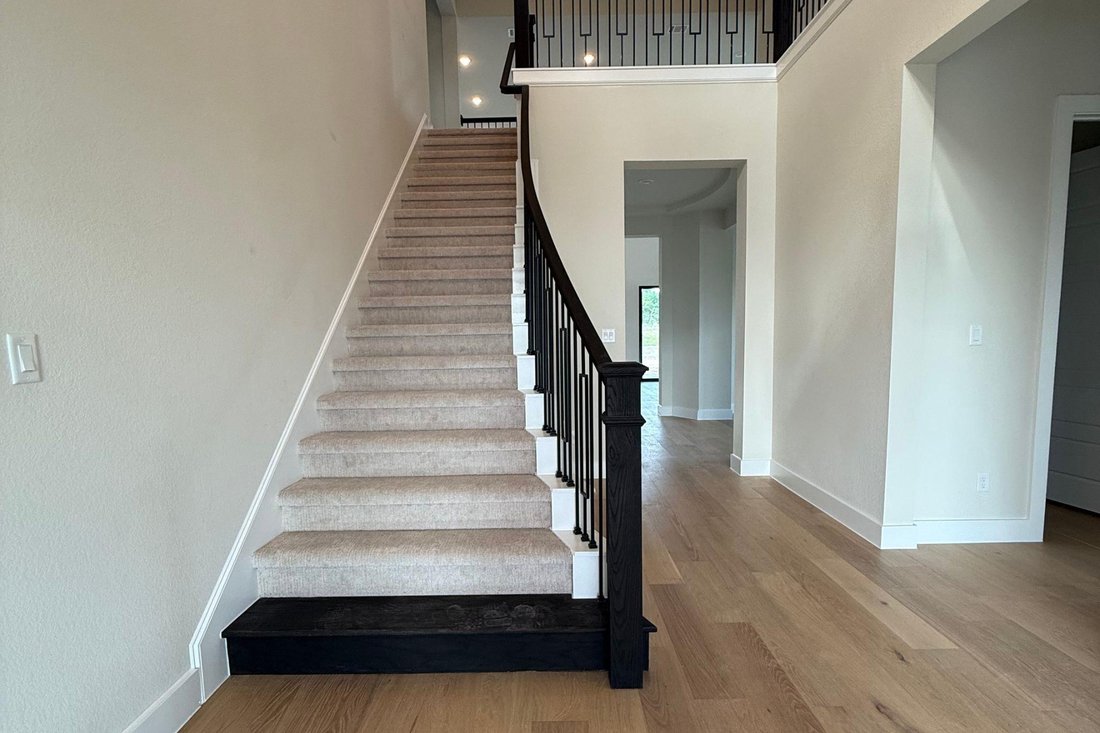 House in Florence, Texas, United States 3 - 17437905