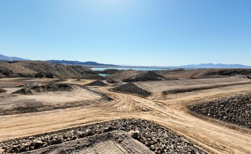 Land in Lake Havasu City, Arizona, United States 1