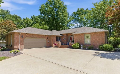 House in West Frankfort, Illinois, United States 1