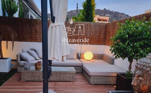 Apartment in Roca Llisa, Santa Eularia des Riu, Balearic Islands 1