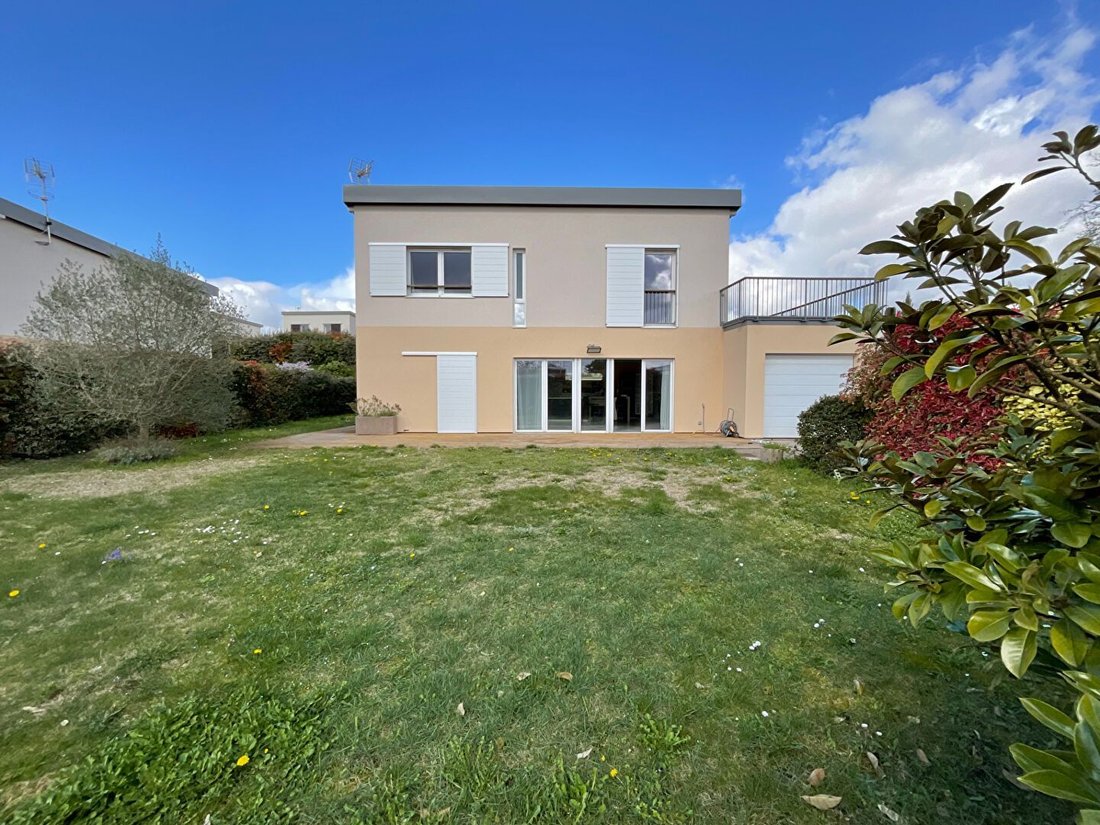 House in Herblay-sur-Seine, Ile-de-France, France 3 - 17446789