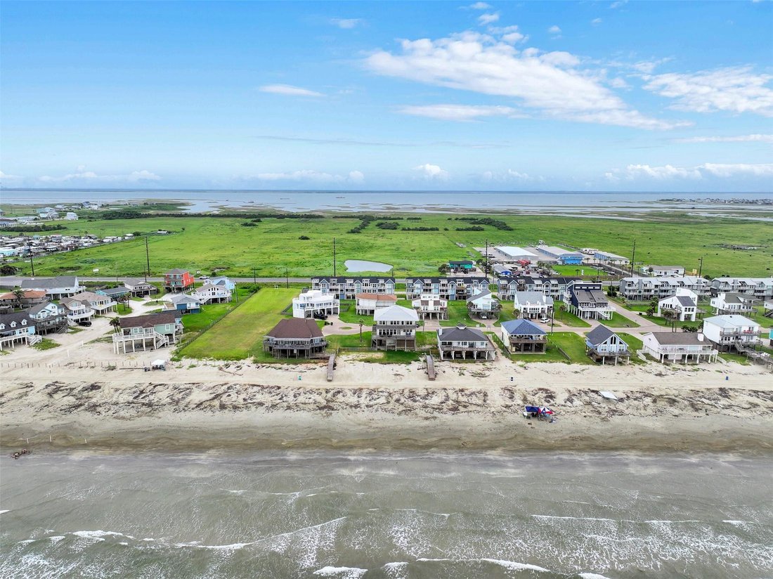 House in Galveston, Texas, United States 5 - 17934893