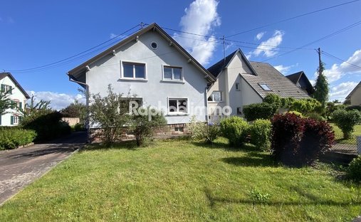 House in Est, Souffelweyersheim, France 1