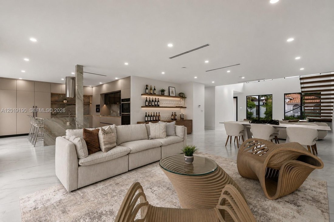 House in Miami, Florida, United States 1 - 17933126