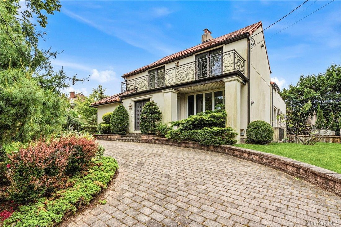 House in New York, New York, United States 1 - 17931482