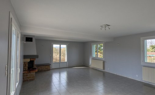 Villa en Domessin, Auvernia-Ródano-Alpes, Francia 1