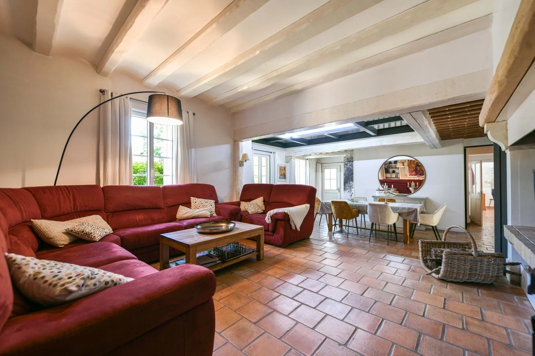 Estate in Uzès, Occitania, France 4 - 17935221