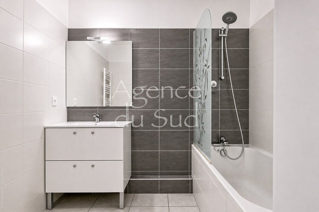 Apartment in La Ciotat, Provence-Alpes-Côte d'Azur, France 2 - 17939568