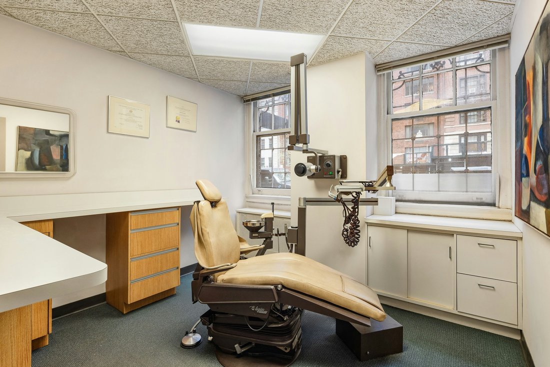 Co Op in New York, New York, United States 4 - 17673535