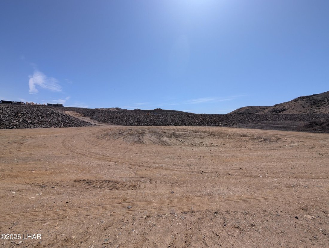 Land in Lake Havasu City, Arizona, United States 3 - 17938405