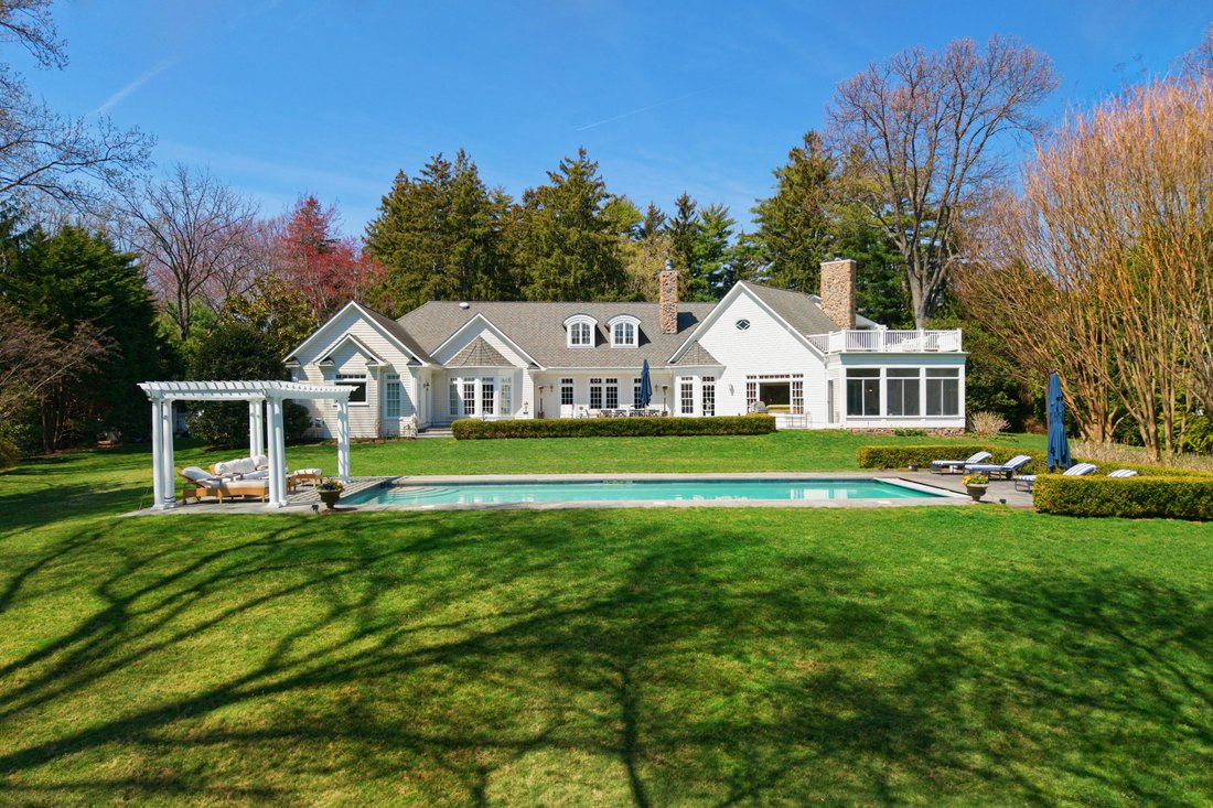 Townhouse in Elmont, New York, United States 2 - 17916971