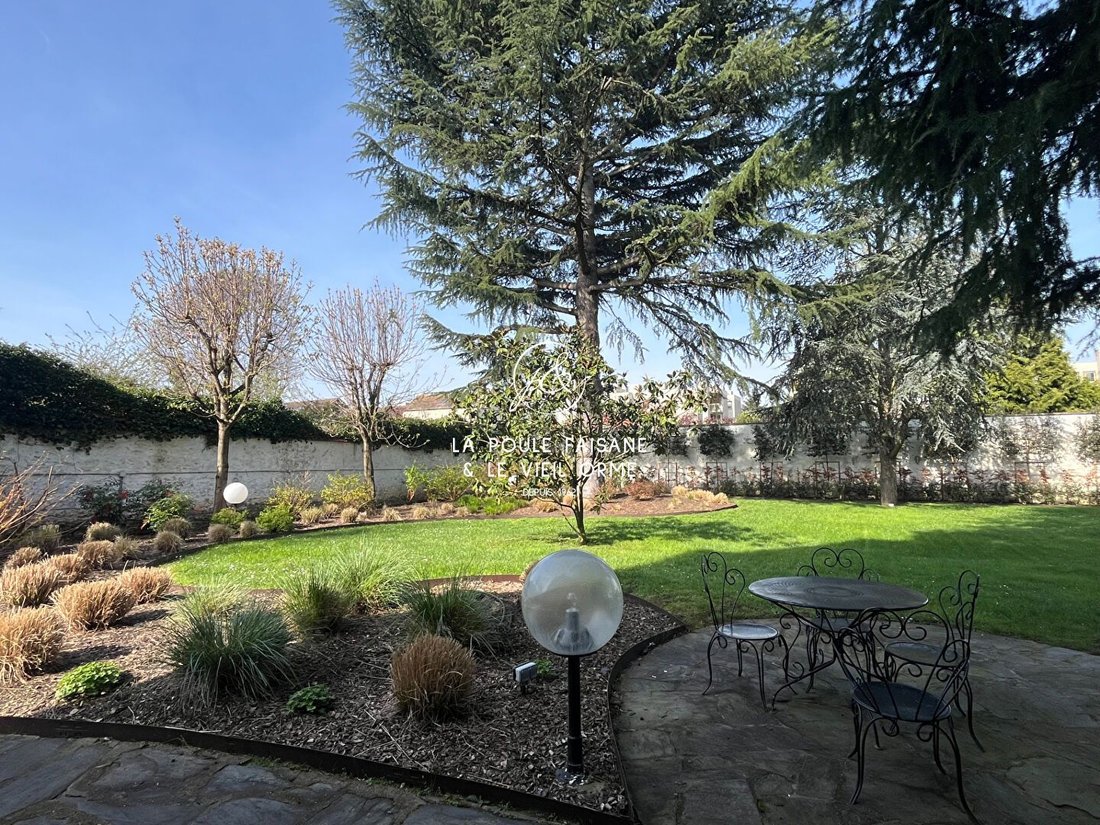 House in Mantes-la-Jolie, Ile-de-France, France 3 - 16947668
