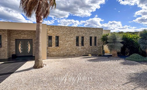 Villa in Ecarts, Narbonne, France 1