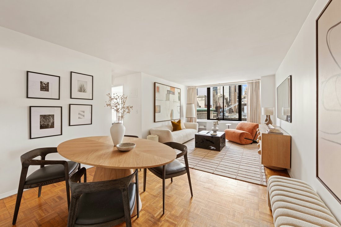 Condo in New York, New York, United States 1 - 17738032