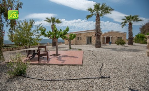 Villa in Simou, Paphos, Cyprus 1
