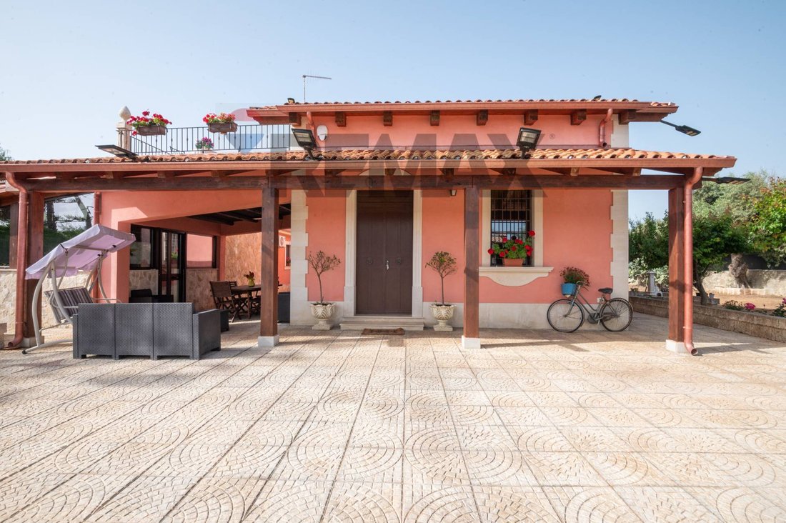 Villa in Avola, Sicily, Italy 4 - 17936150