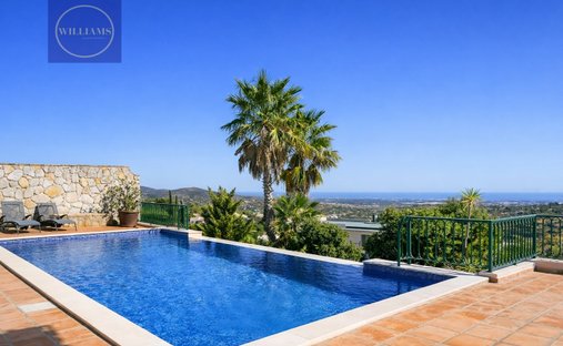 Maison à Santa Bárbara de Nexe, Algarve, Portugal 1