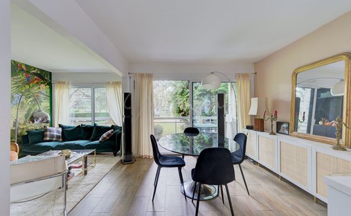 Apartment in Forêt, Saint-Germain-en-Laye, France 1